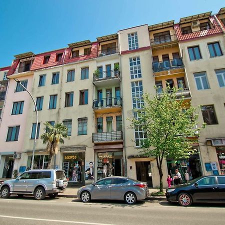 Apartment On Gorgiladze 25 Batum Dış mekan fotoğraf